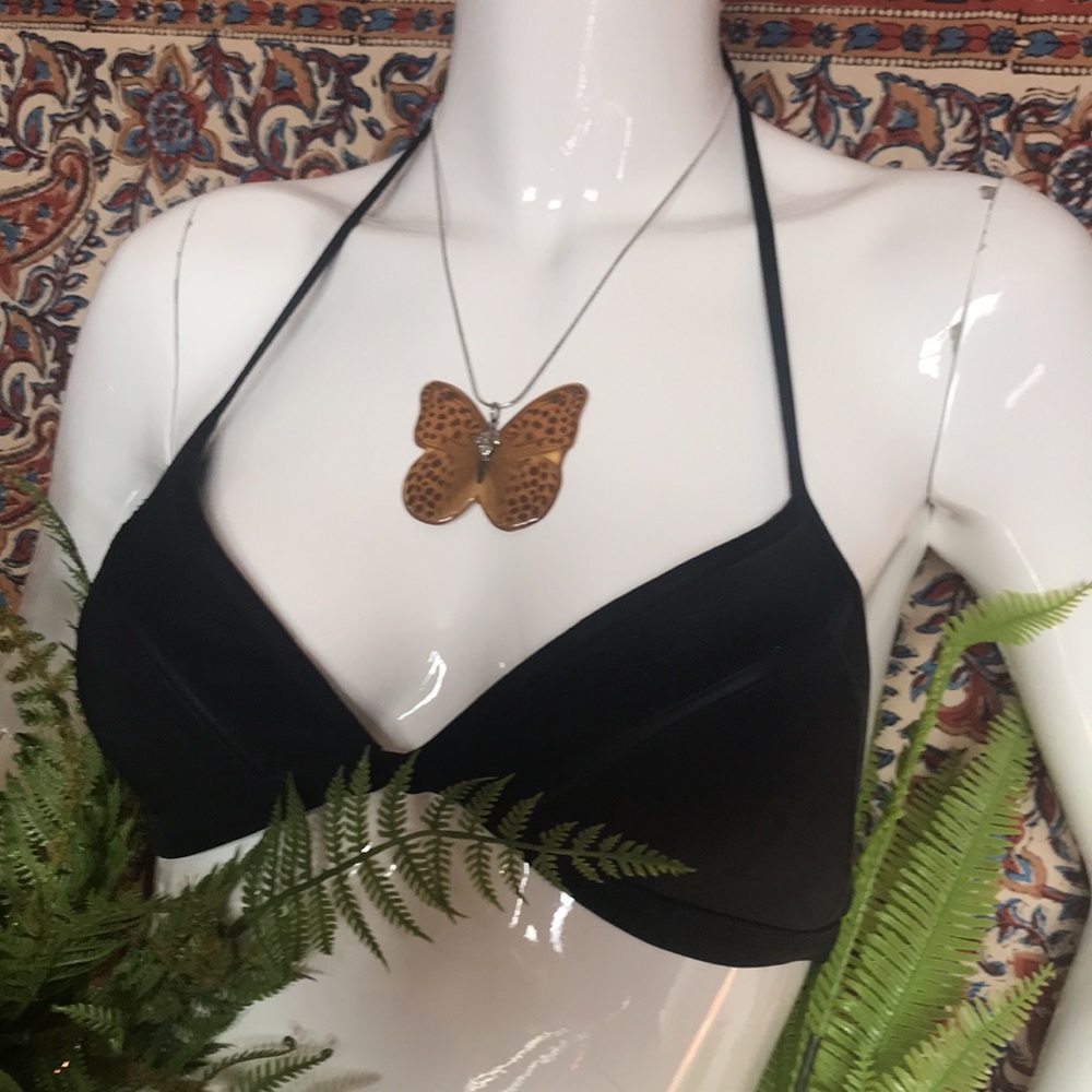 Sterling Silver Resin encased Butterfly Wings Pendant with Leather Cord. - Picture 14 of 15